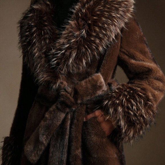 Brown elegantWomen's Two-Tone Faux Fur Collar Thick teddy belted Jacket - Picture 9 of 10